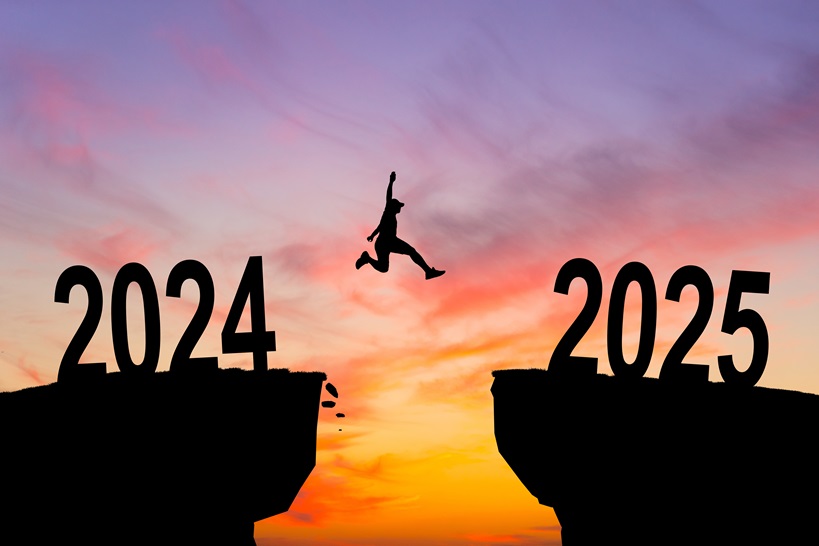 New Year, New You: Setting Realistic Wellness and Weight Loss Goals for 2025