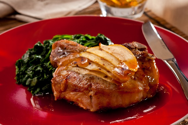 Sauteed Pork Chops with Garlic Spinach